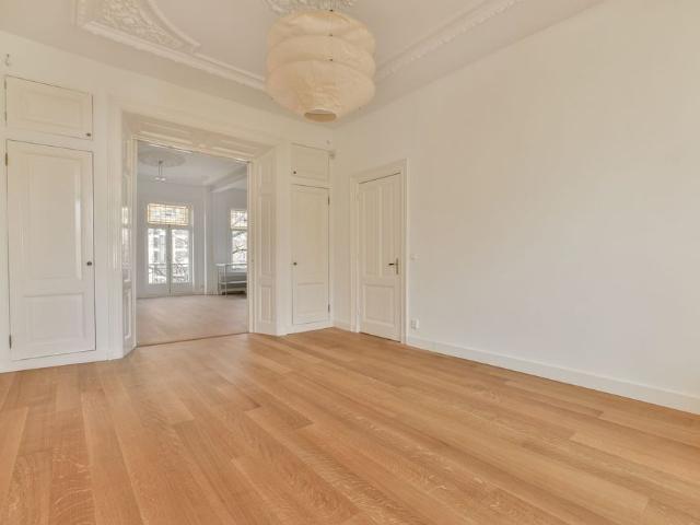Huis te huur: Cornelis Schuytstraat 3 1071 JC Amsterdam