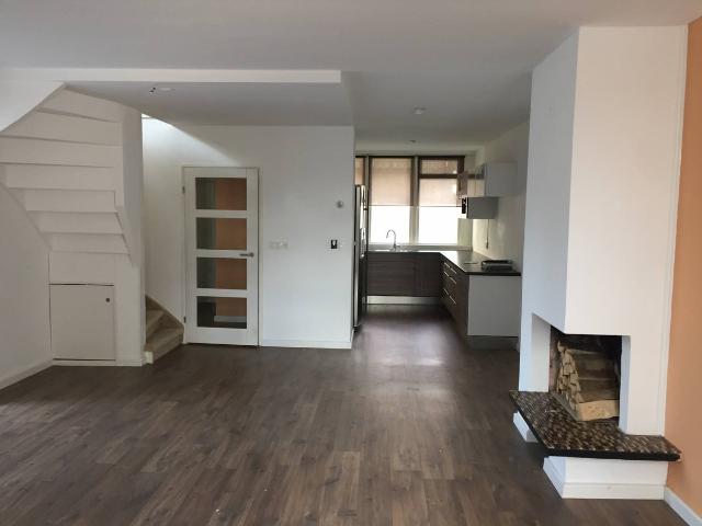 Huis te huur Bijendans in Capelle aan den IJssel voor € 1.850