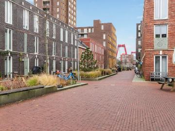 Huis te huur Brouwhuisstraat in Rotterdam voor € 2.950