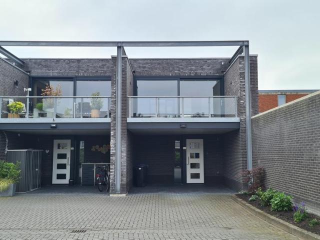 Huis te huur Burgemeester Padmosweg 208 A in Wilnis voor € 2.250