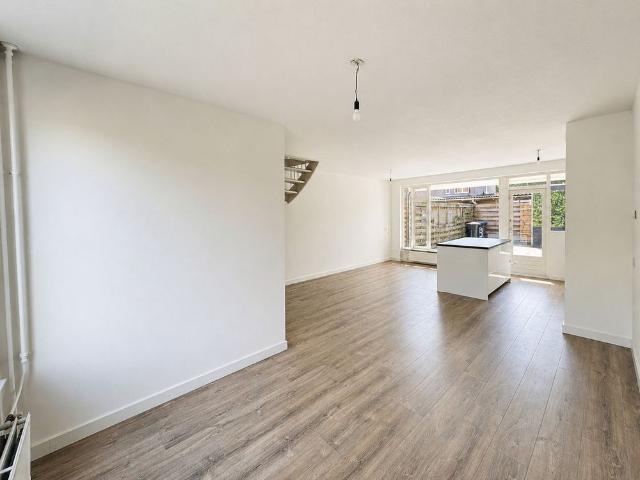 Huis te huur: Galjoen 14 14 8243 MD Lelystad