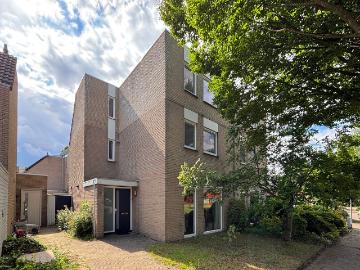 Huis te huur De Bussels in Veldhoven voor € 2.300