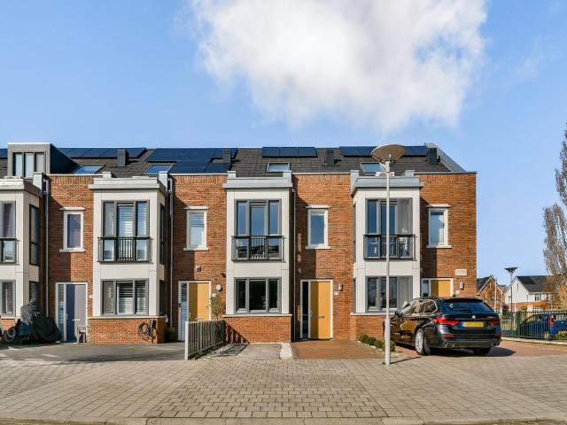 Huis te huur De Wissel in Diemen voor € 2.995
