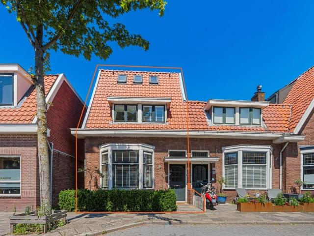 Huis te huur Koningstraat 7 in Leiderdorp voor € 2.350
