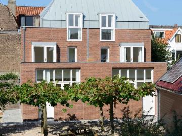 Huis te huur Kennemerstraat in Haarlem voor € 2.050
