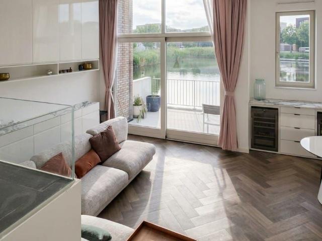 Huis te huur: H. Stolleplantsoen 59 1022 KK Amsterdam