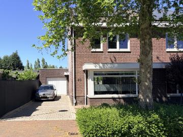 Huis te huur Hommert gedeeltelijk, Burgemeester Beckersstraat in Amstenrade voor € 1.525