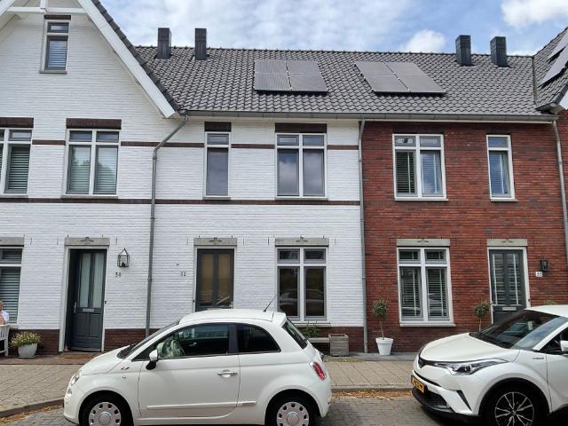 Huis te huur Hoofddorp Centrum Noord, Achtermeerstraat in Hoofddorp