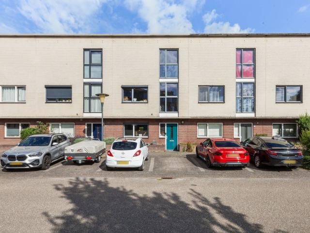 Te huur: Huis Hazerswoudestraat in Zoetermeer