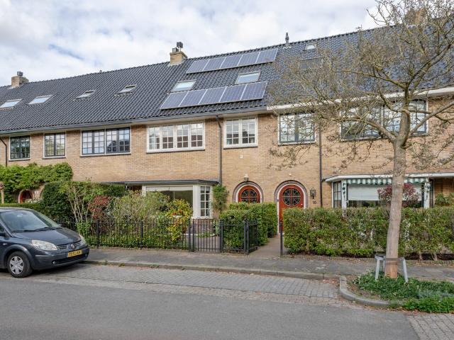 Huis te huur Hindelaan 18 in Hilversum voor € 3.350