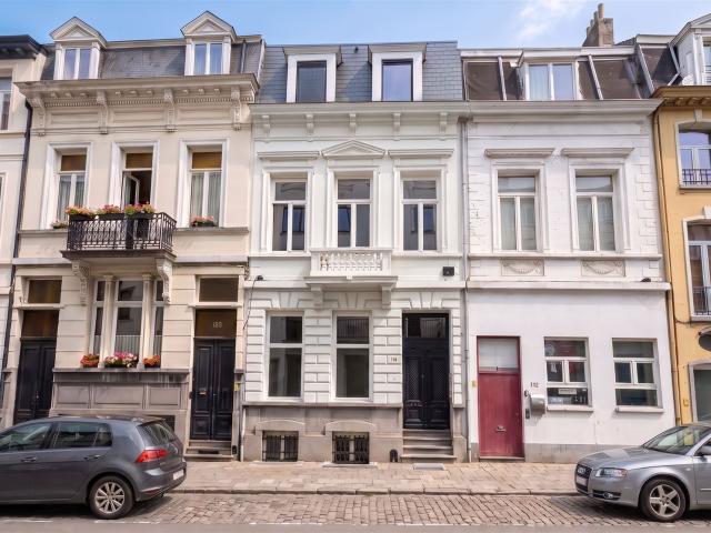 Huis te huur in Antwerpen met 5 slaapkamers