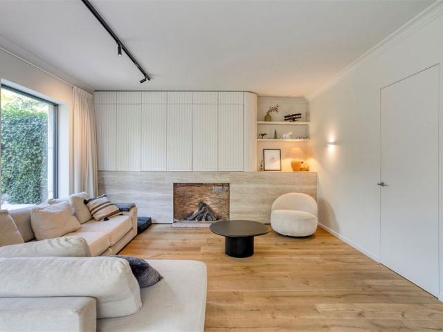 Huis te huur in Antwerpen met 7 slaapkamers