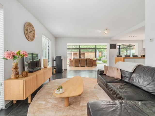 Huis te huur in Brecht met 4 slaapkamers