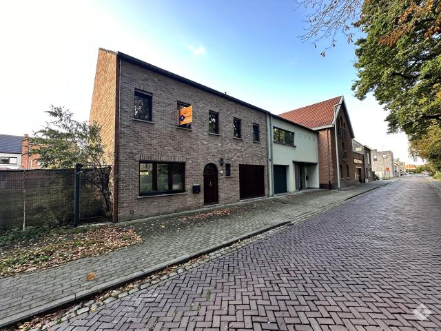 Huis te huur in Buggenhout met 3 slaapkamers