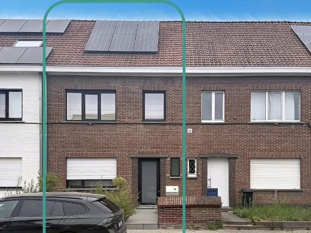 Huis te huur in Deerlijk met 3 slaapkamers