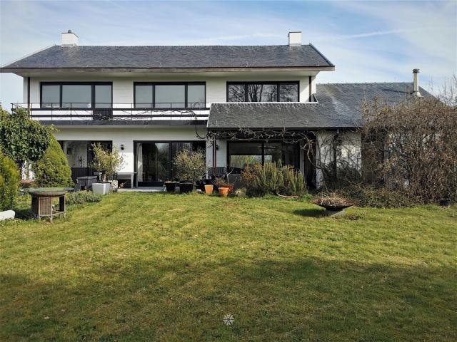 Huis te huur in Destelbergen met 5 slaapkamers