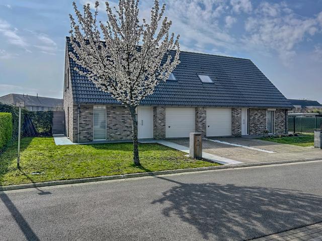 Huis te huur in Diksmuide met 3 slaapkamers