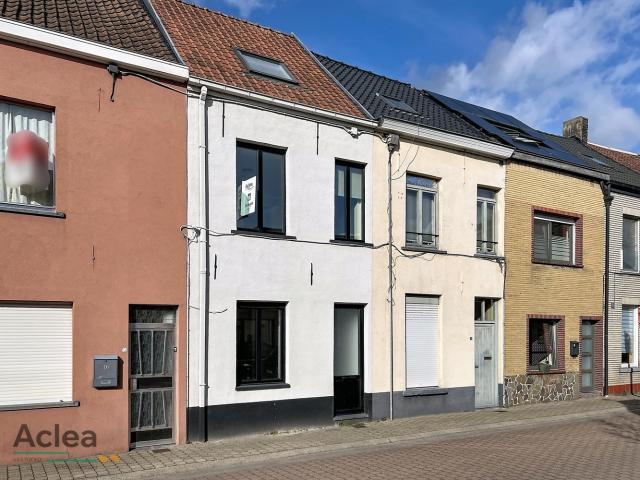 Huis te huur in Eeklo met 3 slaapkamers