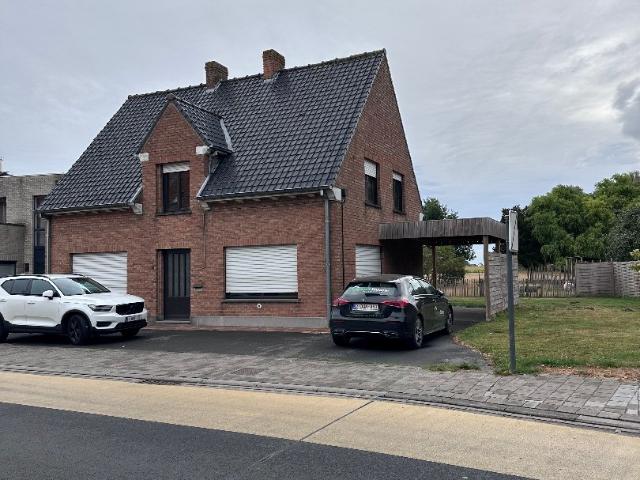 Huis te huur in Koekelare met 3 slaapkamers