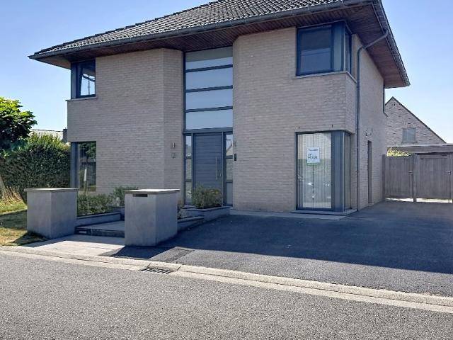 Huis te huur in Koekelare met 3 slaapkamers
