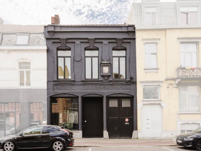 Huis te huur in Kortrijk met 2 slaapkamers