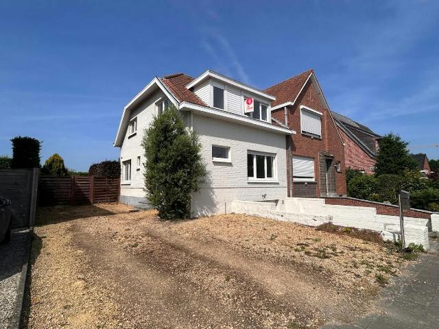 Huis te huur in Kortrijk met 2 slaapkamers