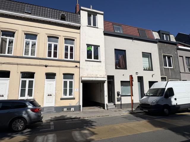 Huis te huur in Kortrijk met 2 slaapkamers