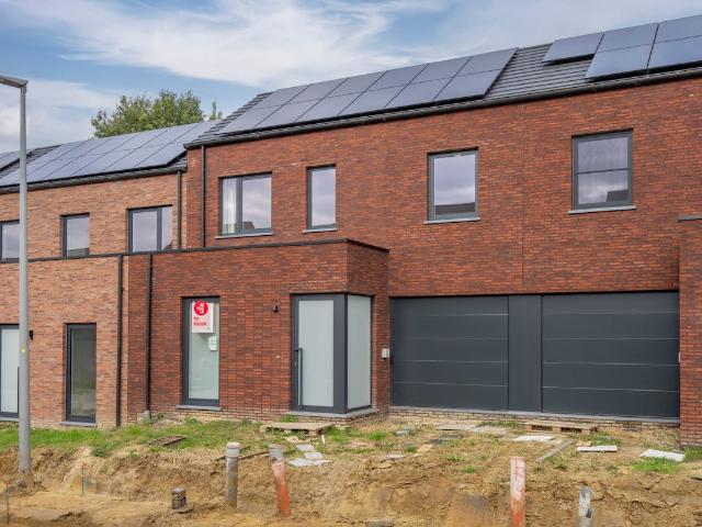 Huis te huur in Kortrijk met 3 slaapkamers