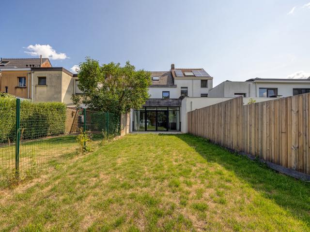 Huis te huur in Hove met 3 slaapkamers