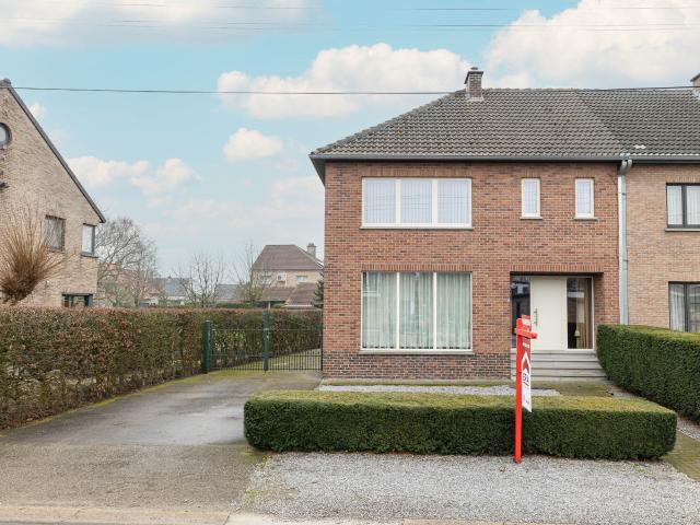 Huis te huur in Hoeselt met 3 slaapkamers