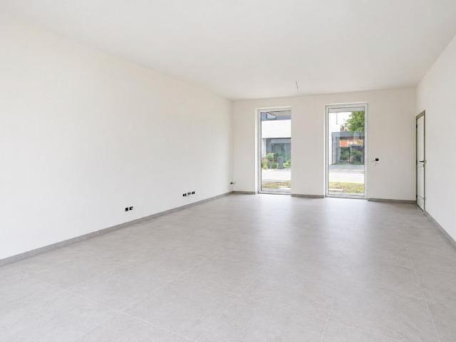 Huis te huur in Oosteeklo