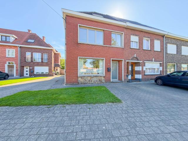 Huis te huur in Oudenaarde met 4 slaapkamers