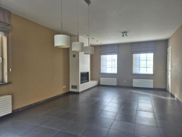 Huis te huur in Lochristi met 5 slaapkamers