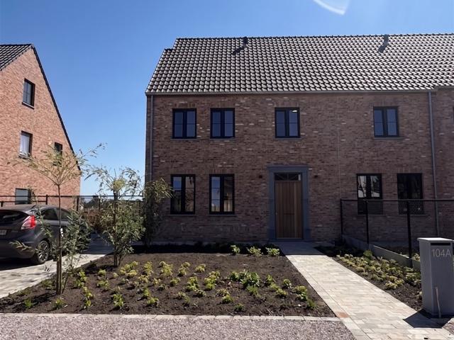 Huis te huur in Laarne met 3 slaapkamers