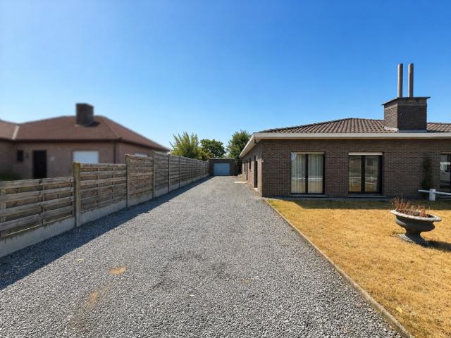 Huis te huur in Lievegem met 2 slaapkamers
