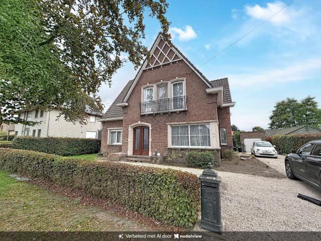 Huis te huur in Lievegem met 4 slaapkamers