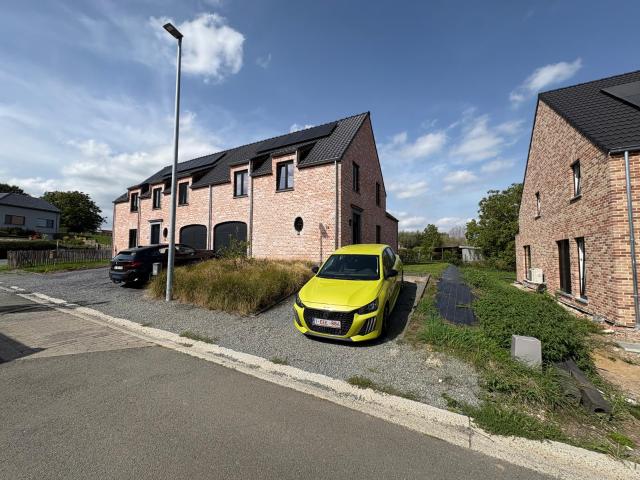 Huis te huur in Ninove met 3 slaapkamers