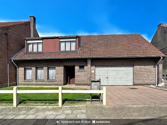 Huis te huur in Sint Lievens Houtem met 4 slaapkamers