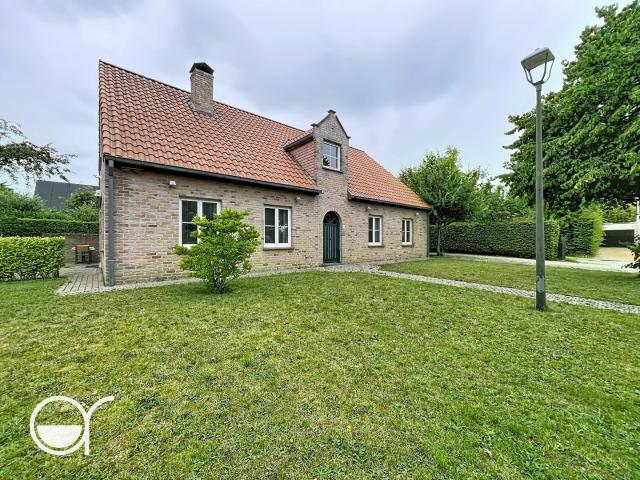 Huis te huur in Sint Martens Latem met 3 slaapkamers