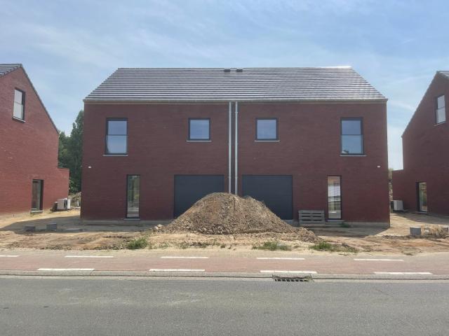 Huis te huur in Sleidinge met 5 slaapkamers