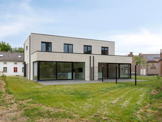 Huis te huur in Pajottegem met 3 slaapkamers