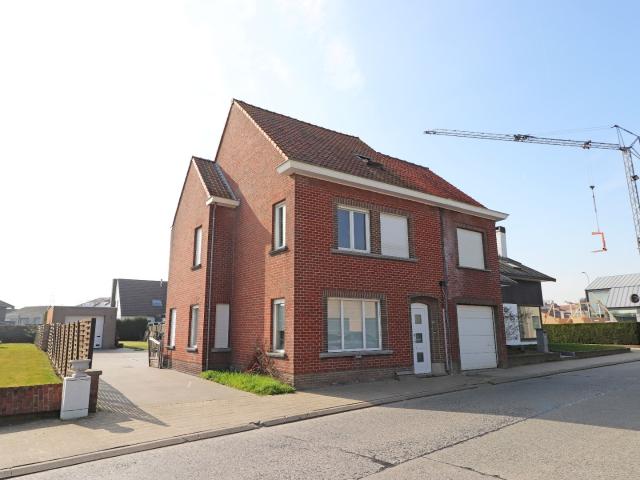 Huis te huur in Pittem met 3 slaapkamers