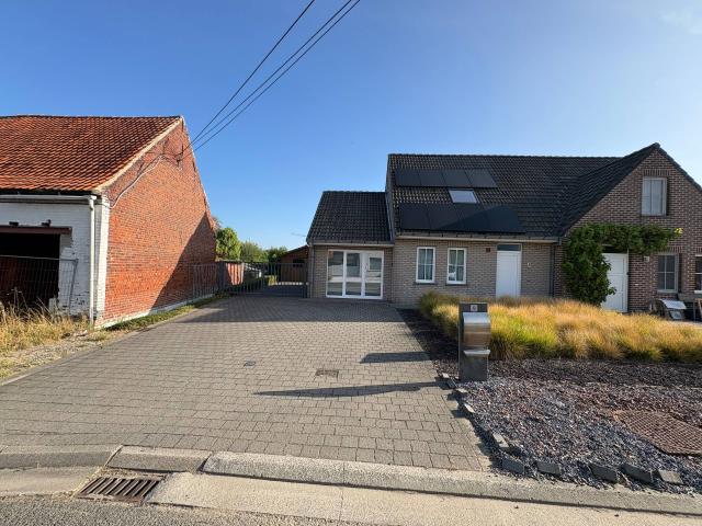 Huis te huur in Roeselare met 2 slaapkamers