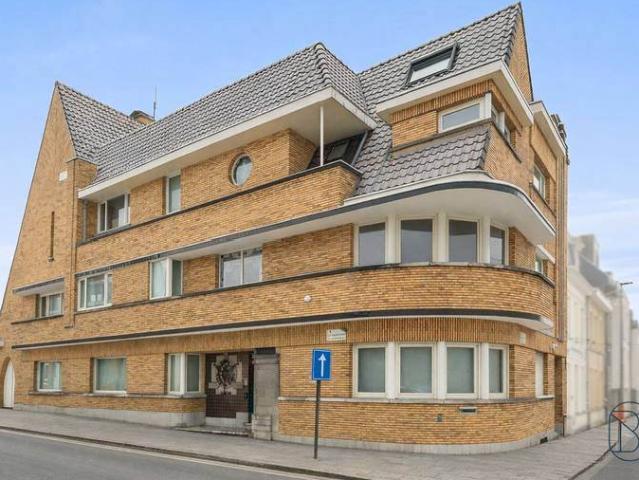 Huis te huur in Ronse met 5 slaapkamers
