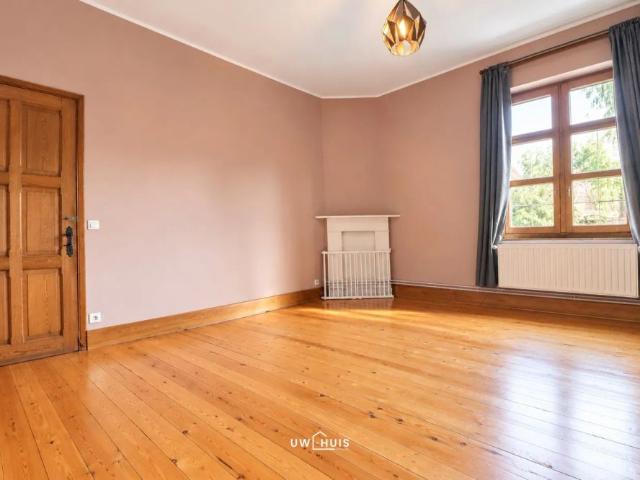 Huis te huur in Waasmunster met 4 slaapkamers