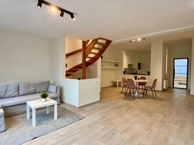Huis te huur in Waregem met 4 slaapkamers