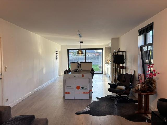 Huis te huur in Wuustwezel met 4 slaapkamers