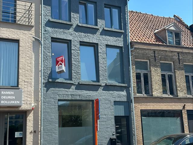 Huis te huur in Veurne met 3 slaapkamers
