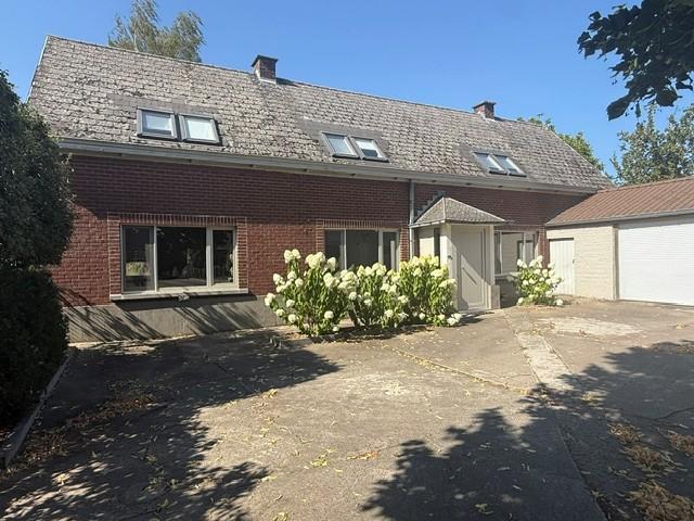 Huis te huur in Zottegem met 3 slaapkamers