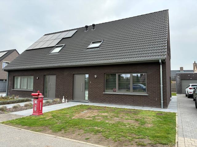 Huis te huur in Zulte met 3 slaapkamers